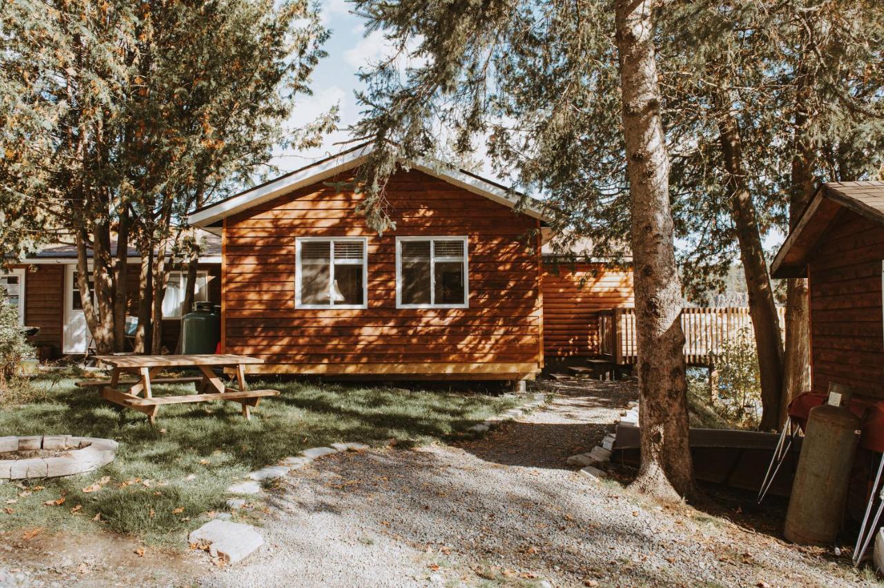 Lang Lake Resort Espanola Ngoại thất bức ảnh